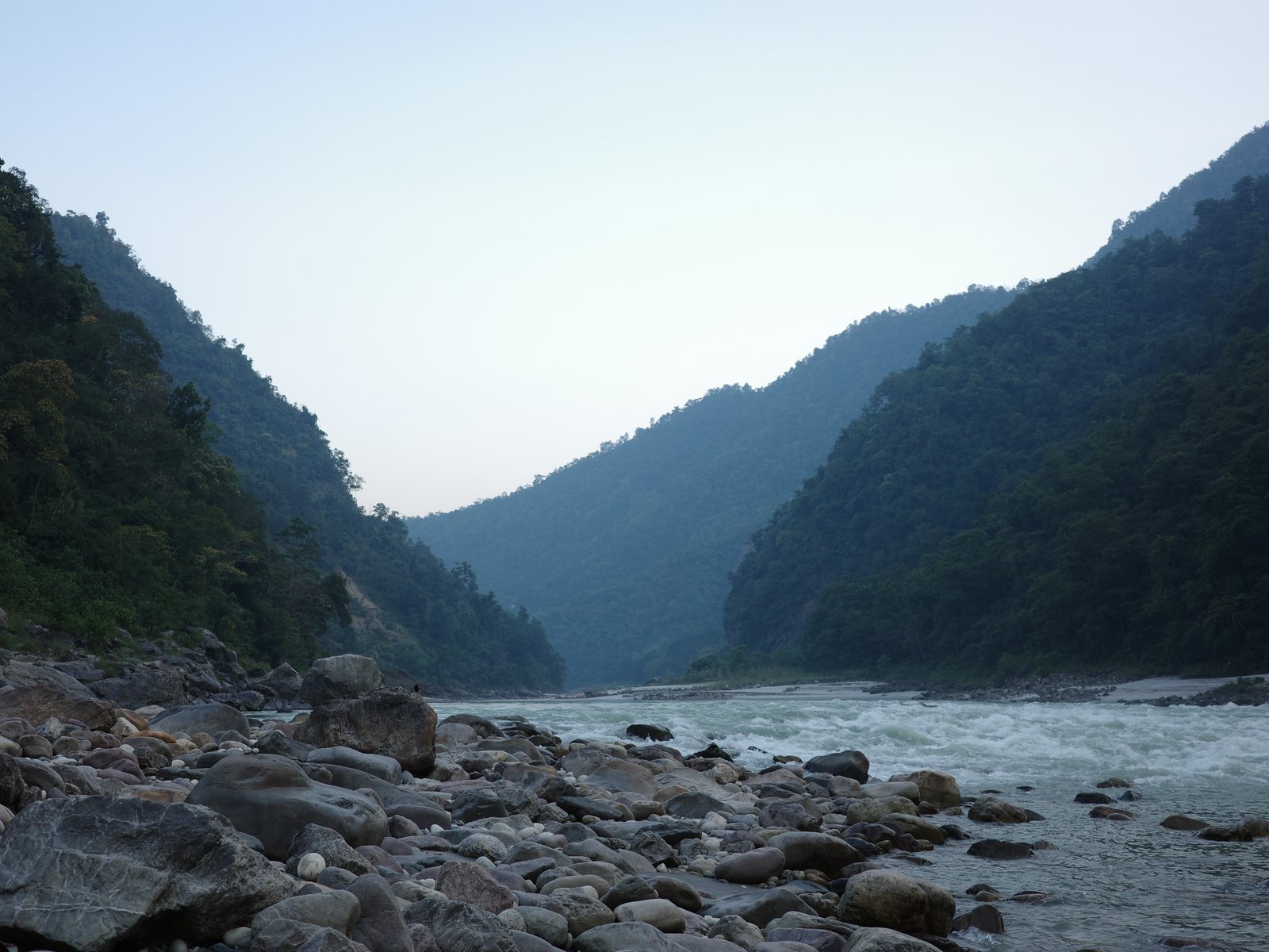 River and mountain landscape connected to Lior’s practice setting
