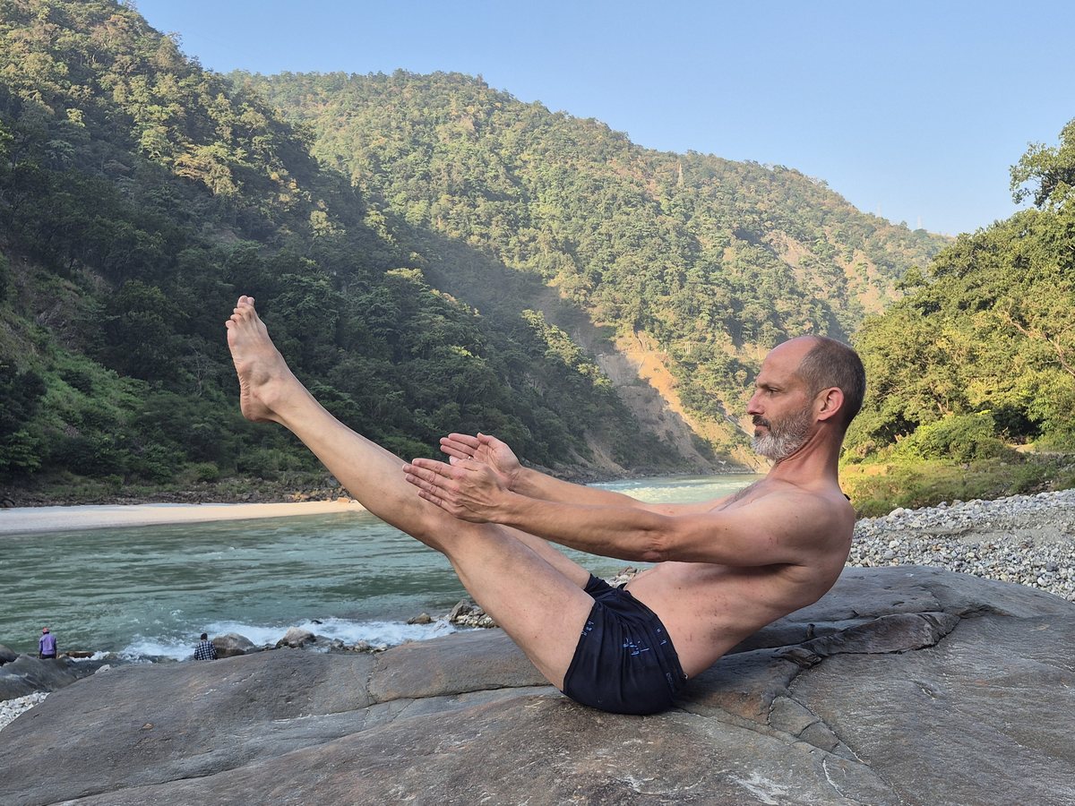 Lior’s asana practice